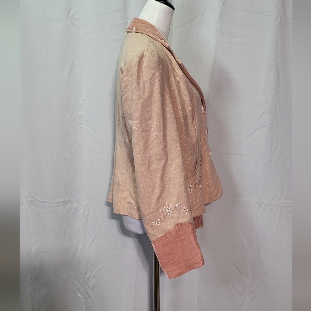 Women's Embellished Blush Pink Jacket - Picture 4 of 8